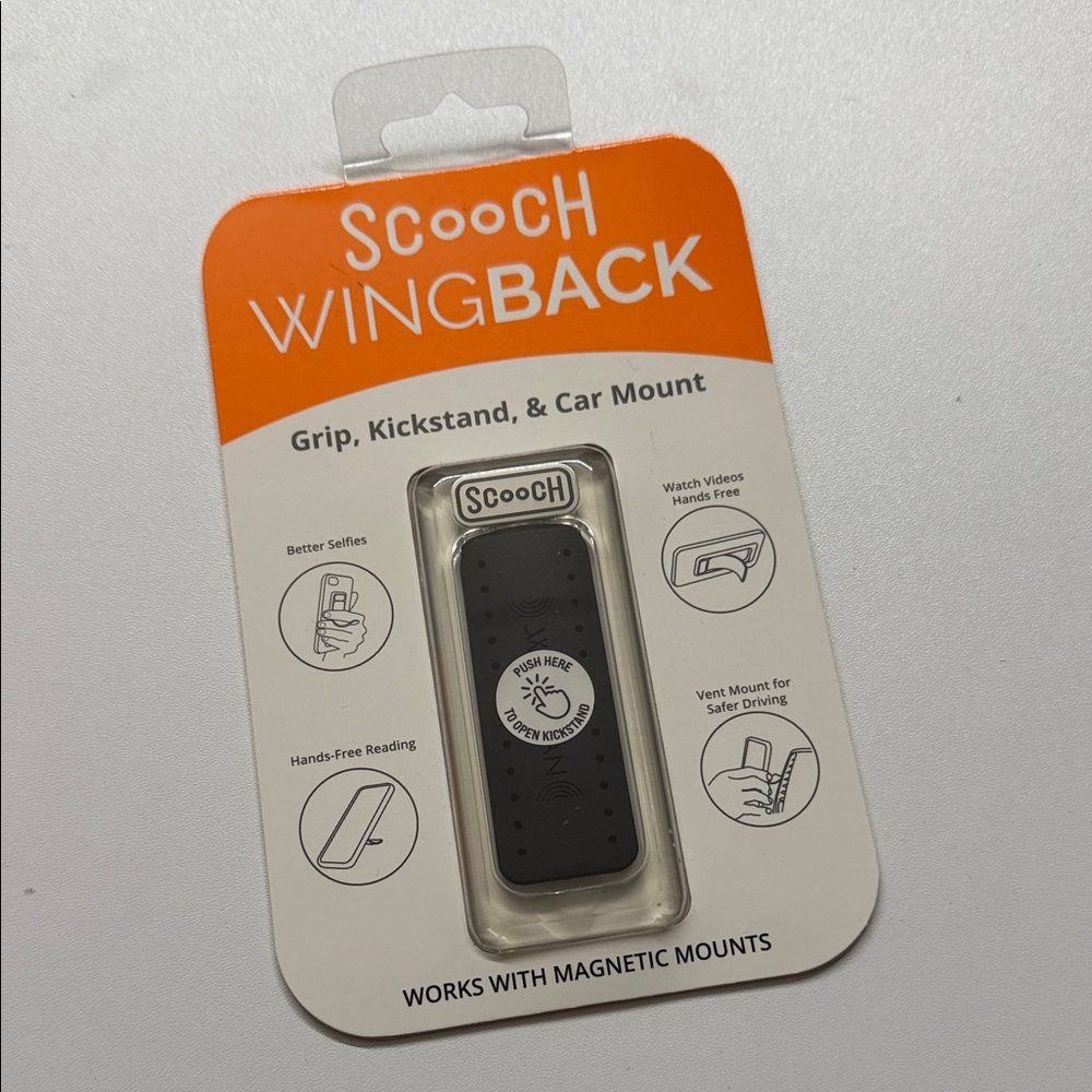Scooch Wingback Grip and Kickstand